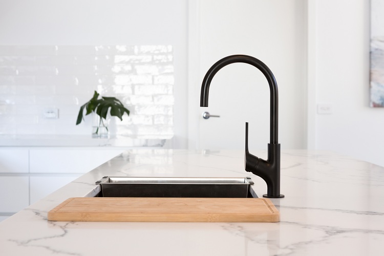 Best Black Tap Designs: Sleek and Stylish Fixtures for Your Kitchen or Bathroom