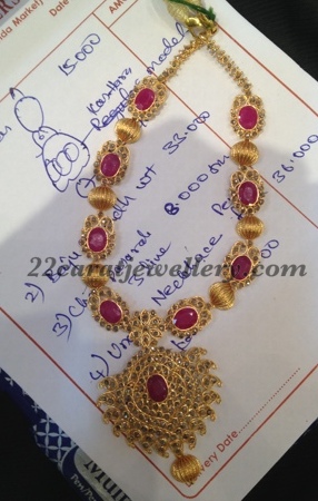 Uncut Necklace in 25 Grams Gold - Jewellery Desig