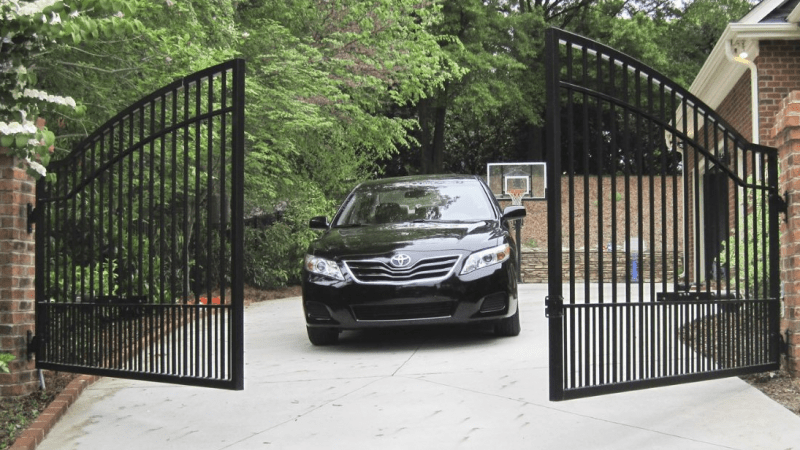 10 Latest Automatic Gates For Homes With Pictures In 20