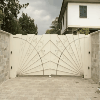 Beautiful automatic driveway gate. [Video] | Haus und garten .