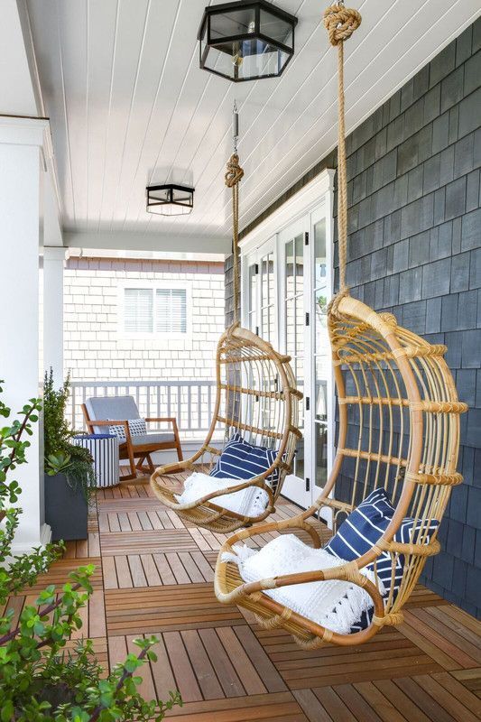 The One Thing Your Patio Is Missing | Porch chairs, Porch design .