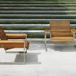 51 Modern Outdoor Chairs To Elevate Views of Your Patio & Gard