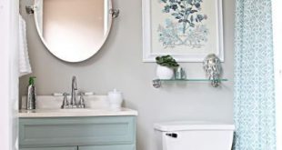 13 Pretty Small-Bathroom Decorating Ideas You'll Want to Copy .