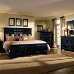 Luxury-master-bedroom-with-black-furniture-ideas | Master bedroom .