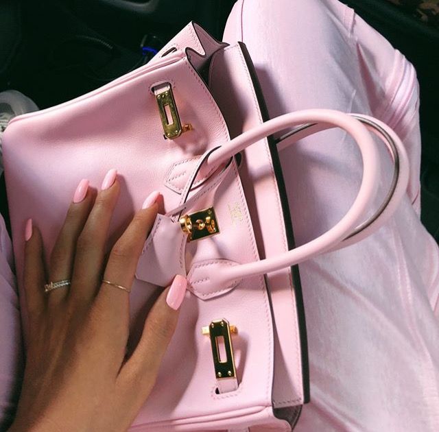 Kylie Jenner Hermes Birkin mini bag pink (With images) | Pink bag .