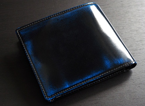Top 9 Beautiful Blue Wallets For Men & Women | Styles At Li