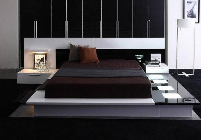 California King Bed N/S Included Glossy White Black VIG Modrest .