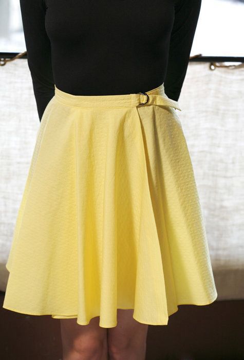Wrap Skirt Tutorial (With images) | Circle skirt tutorial, Wrap .