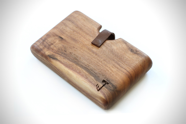 Hand Crafted Wood Wallets by Slim Timber | HiConsumpti