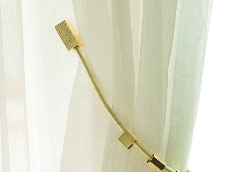 Simple Modern Creative Magnetic Curtain Holder Curtain Accessories .