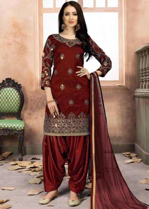 Embroidered Salwar Suit: Intricate Details That Add Charm to Ethnic Wear