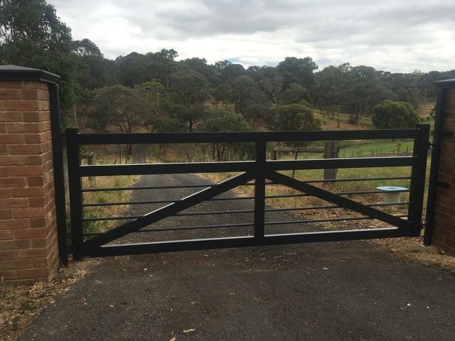 Cora Lynn Farm Gate | Farm gate, Farm gates entrance, Farm entran