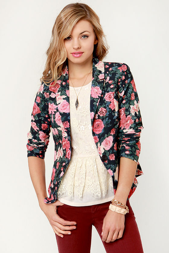 Floral Blazers: Feminine and Romantic Outerwear Options for Women