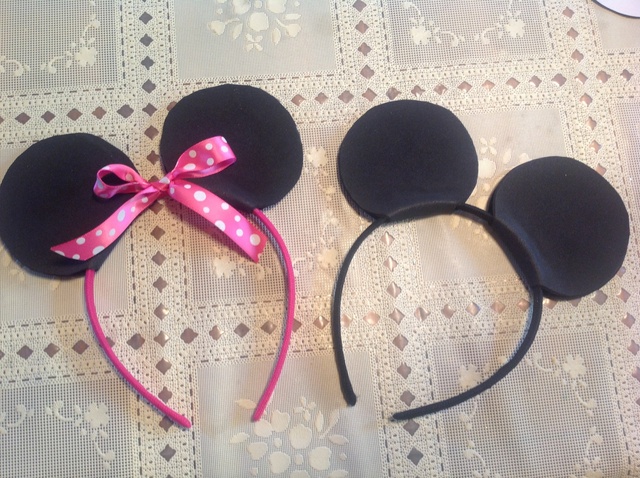 How to Make a Mickey & Minnie Mouse Headbands - Snapgui