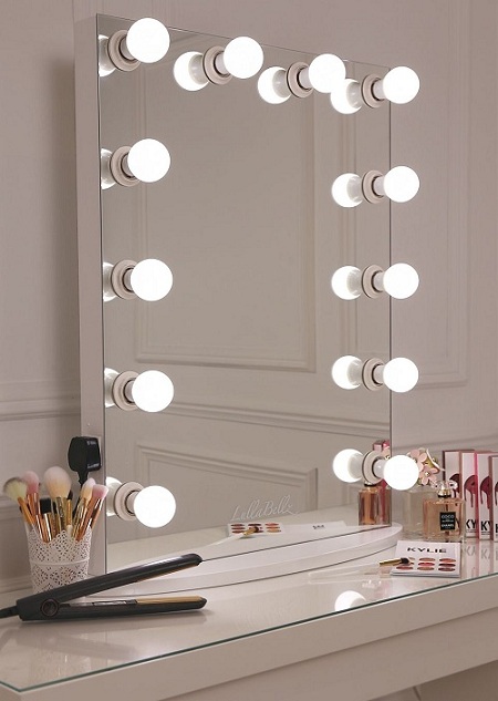 10 Pretty & Cool Vanity Mirror Designs With Pictures | Styles At Li