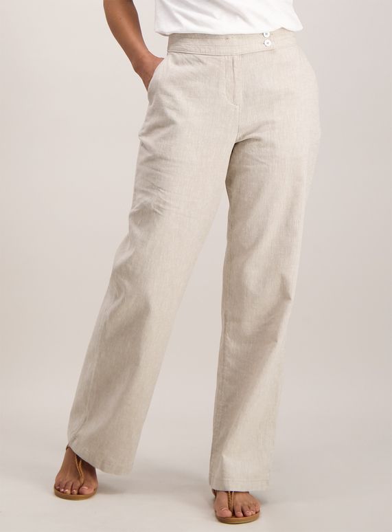Made with a linen blend, these stylish trousers are perfect for .