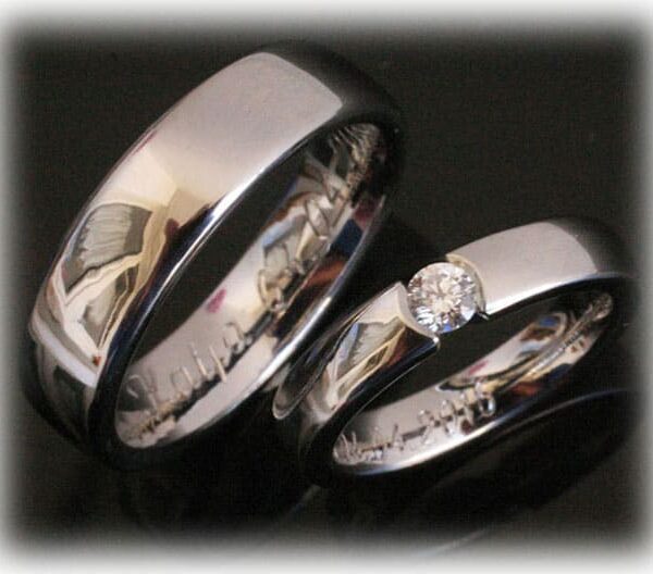 Platinum Wedding Rings FT385 Polished with 0,20ct Diamo