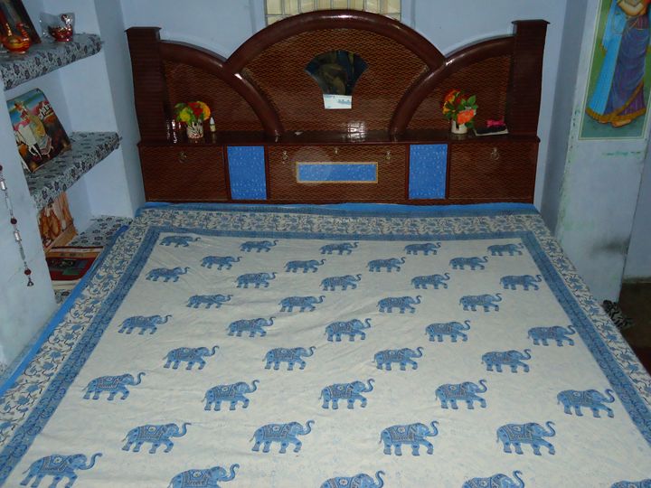 Queen Hand Block Printed Bed Sheet - Handicrafts House - Textile .