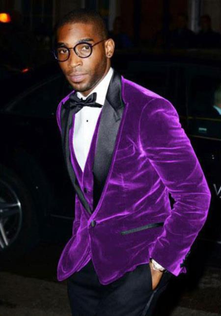 Purple Blazers: Elegant and Sophisticated
Outerwear Options for Men and Women