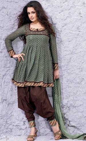 15 Trending Salwar Kurta Designs Are Must Have In Your Wardrob