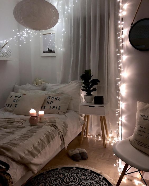 Pin by Yasmine Qurrataayyun on Bedroom ideas in 2020 | Cozy small .