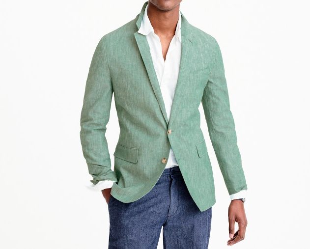 Summer Blazers: Lightweight and Breathable Outerwear Options for Warm Weather