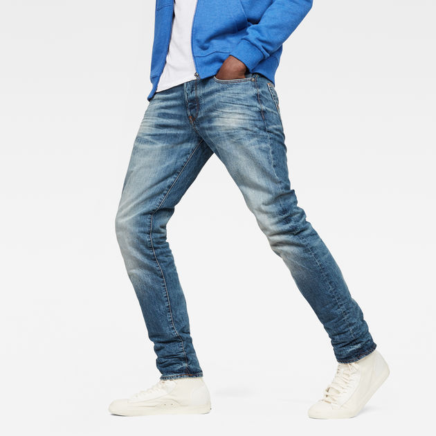 Tapered Jeans: Trendy and Modern Denim Styles with Tapered Legs