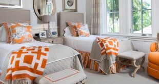 How to Decorate With Twin Beds (With images) | Twin beds guest .