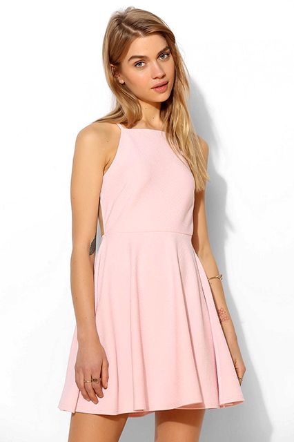Valentines Day Dress: Romantic and Elegant Dresses for Every Occasion