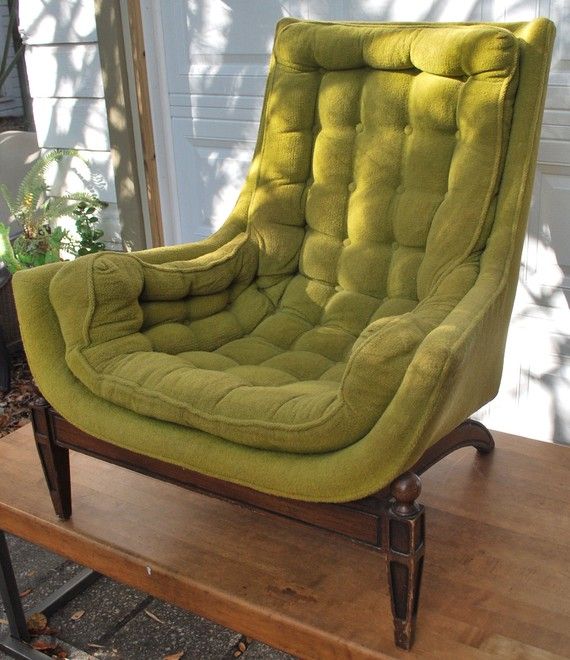 Looks like you could melt into this chair (With images) | Green .