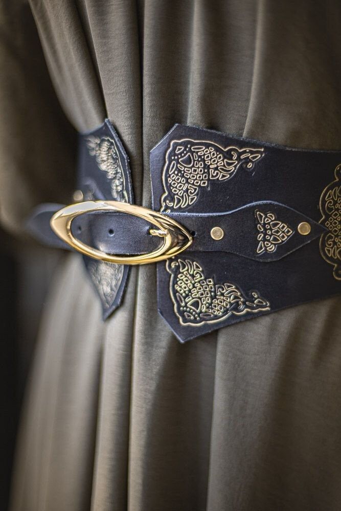 Accessorize in Style: Exploring Belt Buckles