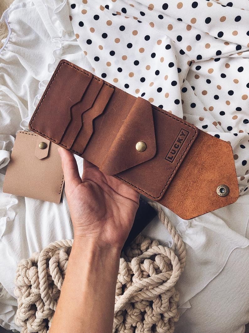 Personalized Perfection: Stylish Personalized Wallets for Every Taste