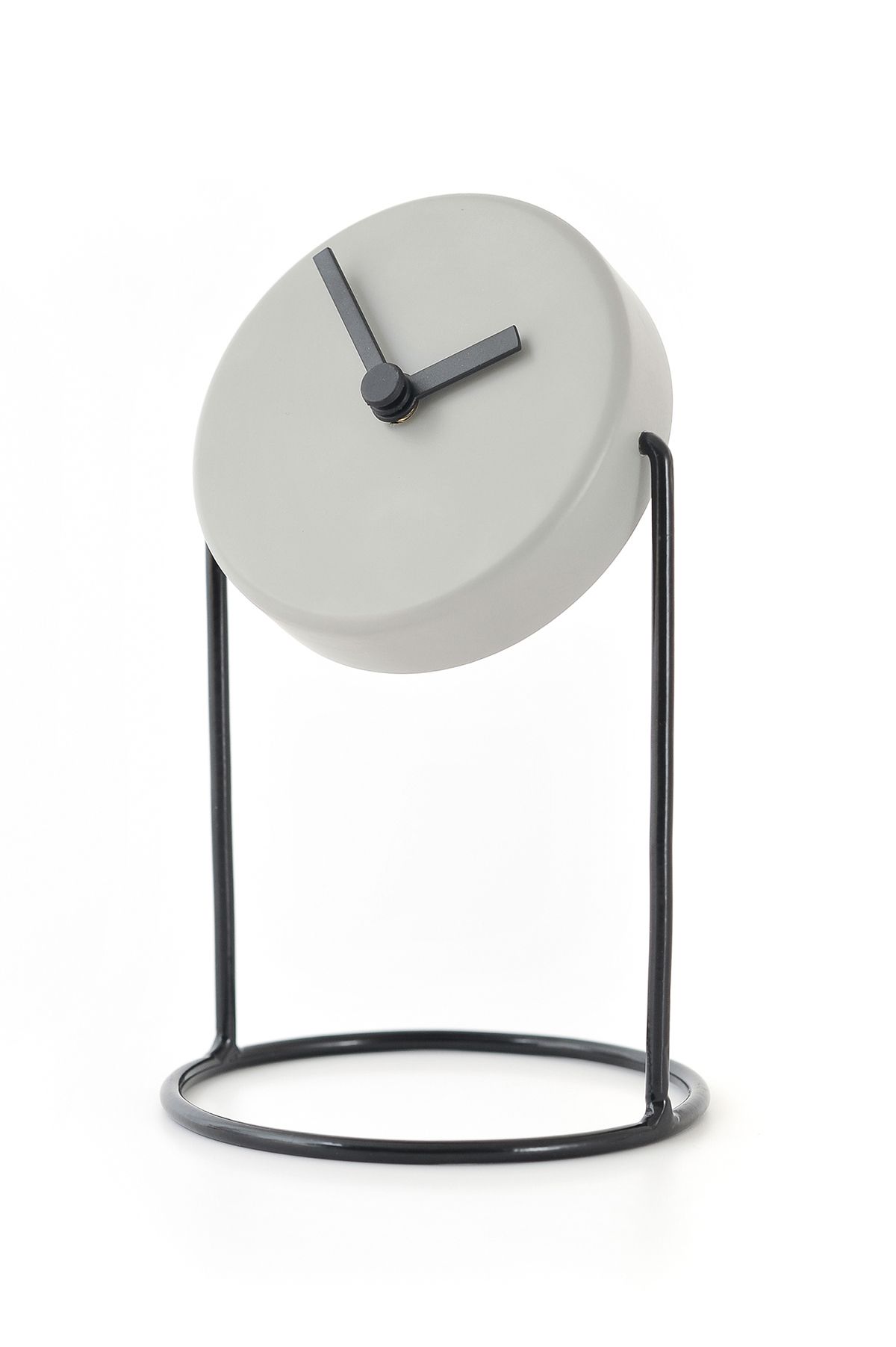Timeless Elegance: Table Clocks for
Classic Decor