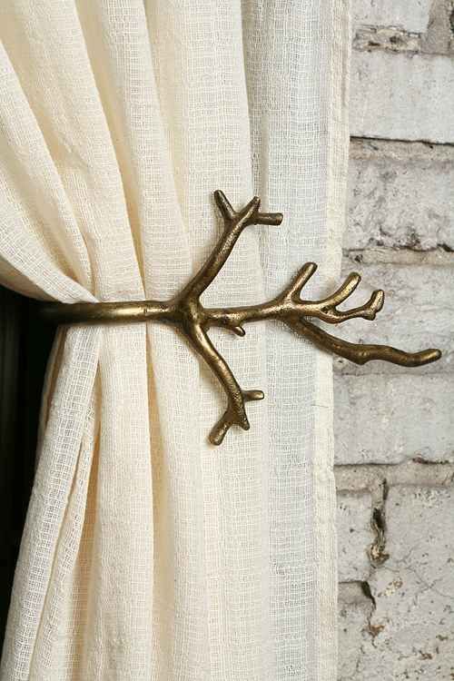 Elegant Accents: Stylish Curtain Holders for Your Home