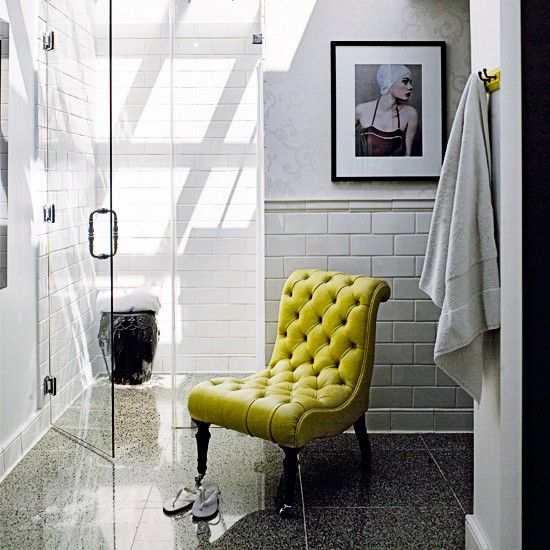 Enhance Your Bathroom: Choosing the Right Chairs