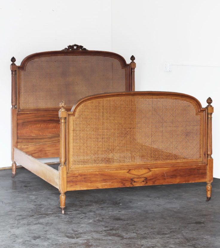 Timeless Charm: Discovering Antique Bed Designs for Your Bedroom