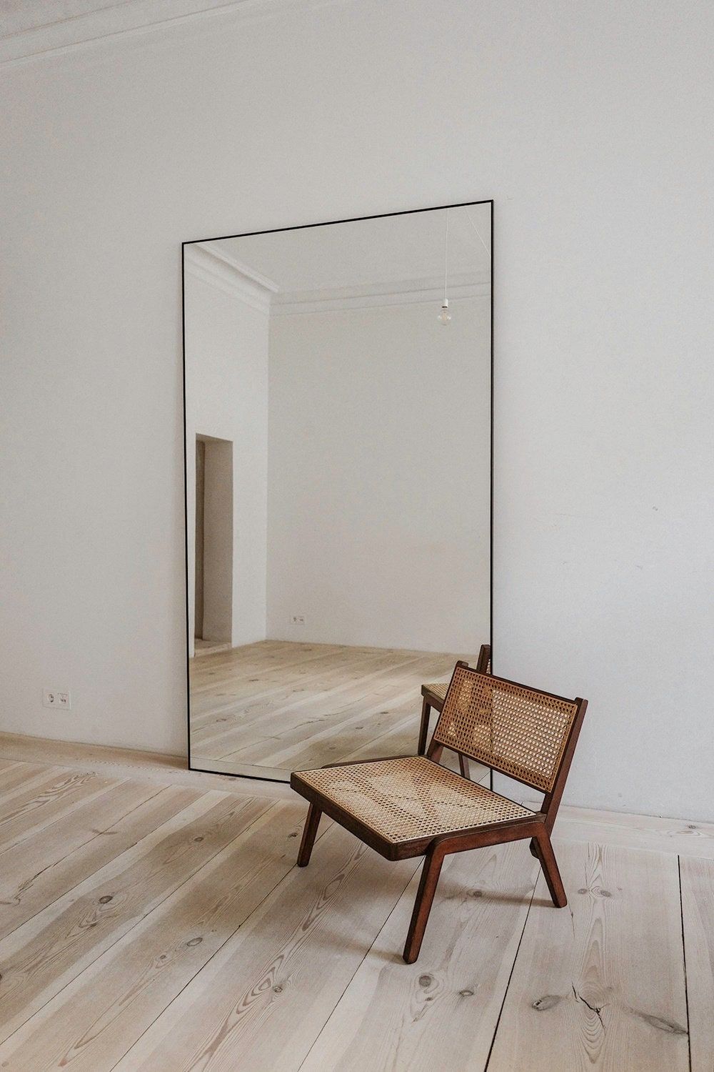 Reflective Splendor: Floor Mirror Designs for Every Space