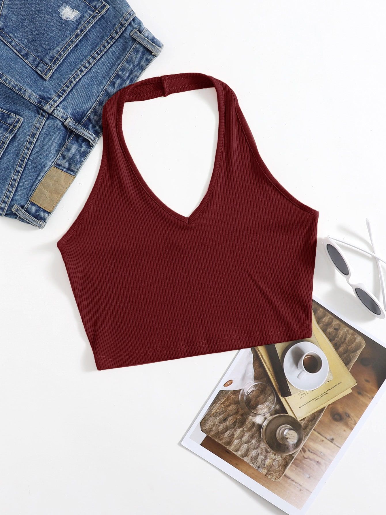 Halter Tops: Chic and Stylish Summer Staples