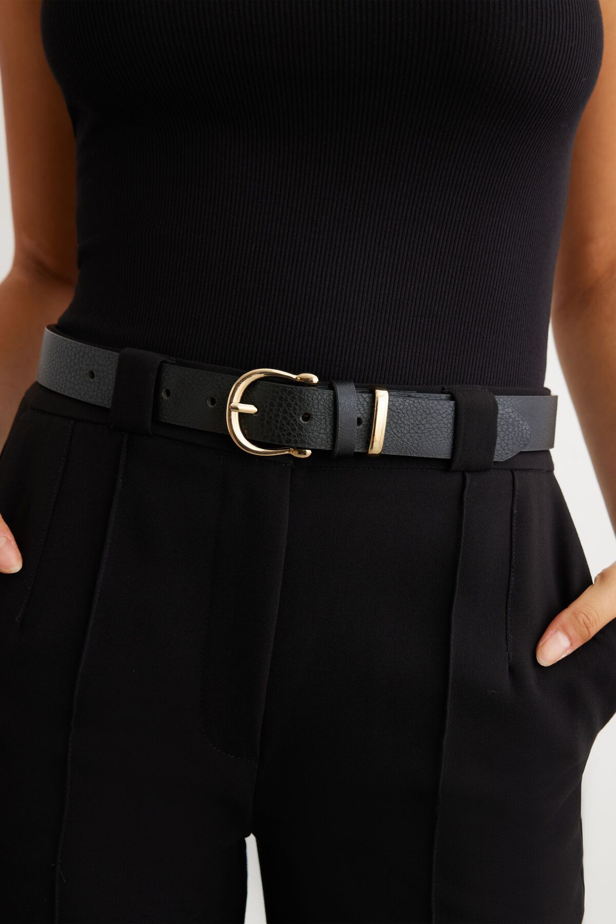 Classic Sophistication: Finding the Right Formal Belts