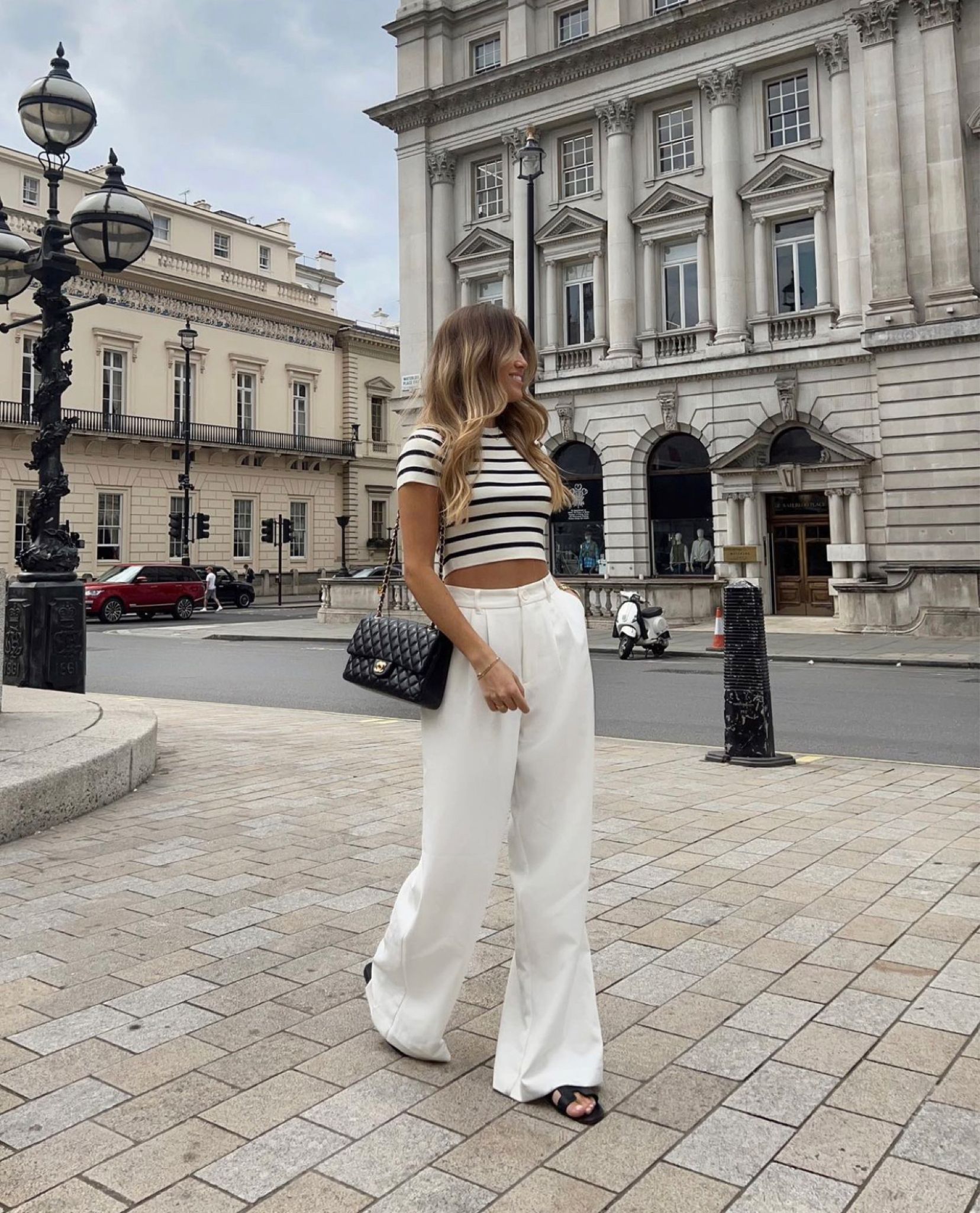 Effortless Elegance: White Trousers for Every Wardrobe