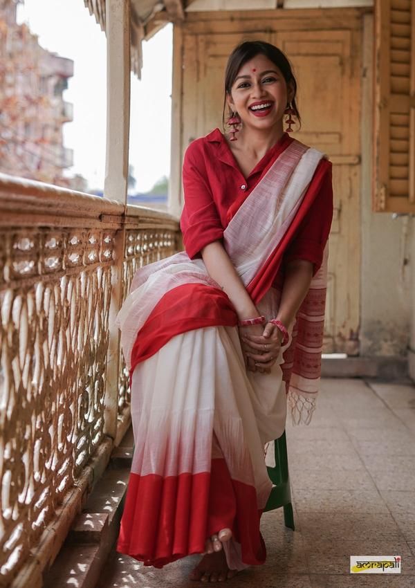 Timeless Tradition: Drape Yourself in Handloom Sarees