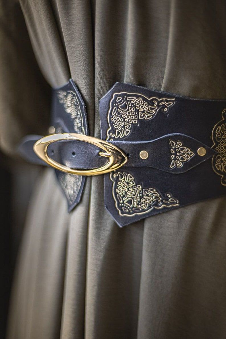 Golden Glamour: Adorn Your Waist with Gold Belt Designs
