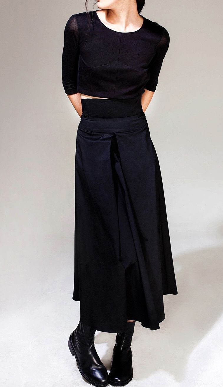 Classic Sophistication: Elevate Your Look with High Waisted Skirts