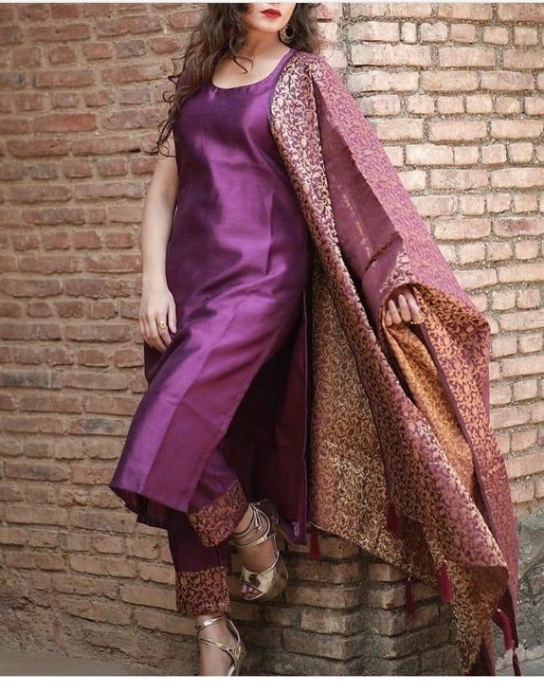 Traditional Elegance: Embrace Ethnic Salwar Kameez
