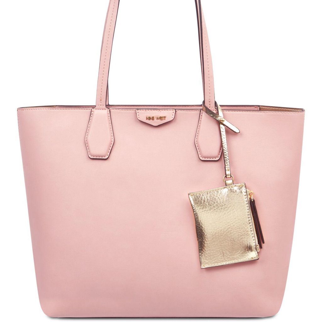 Nine West Bags: The Epitome of Chic Fashion and Functionality