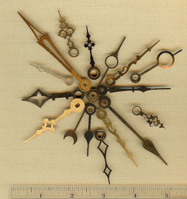 Antique Clock Designs: Timeless Elegance for Your Home Decor