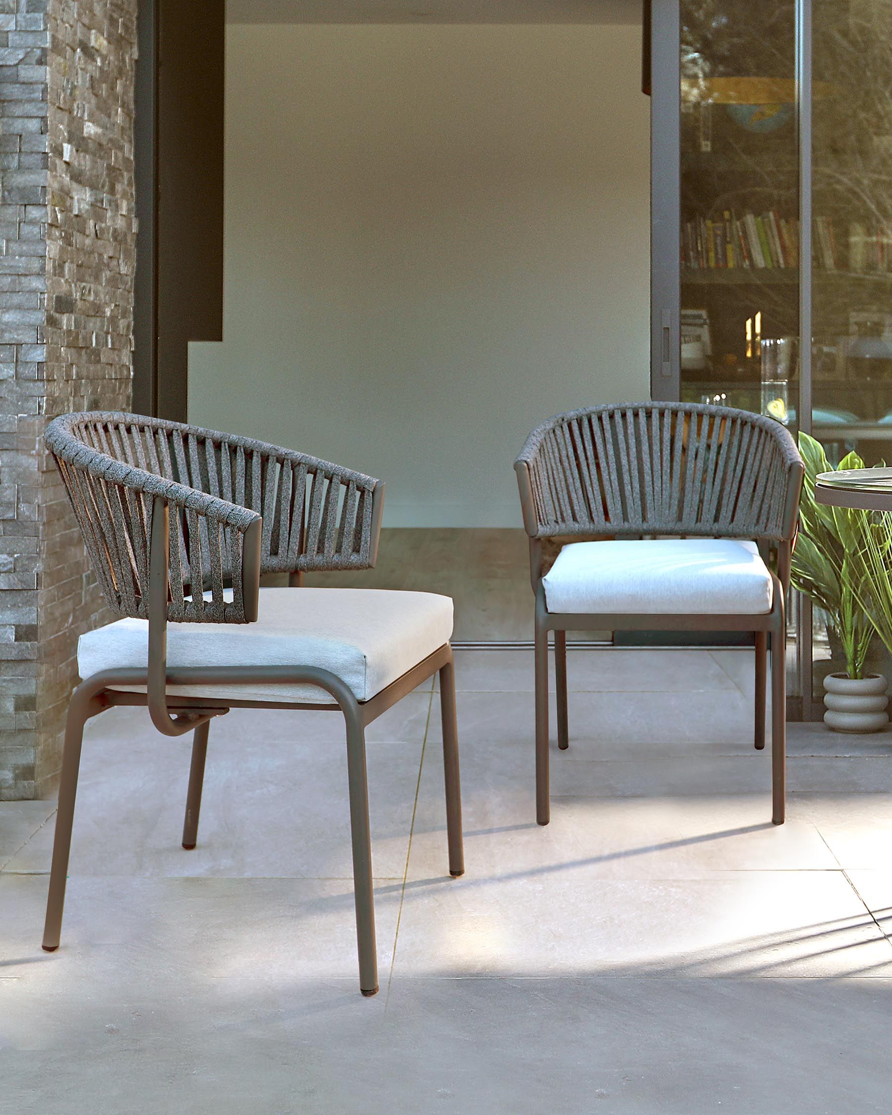 Patio Chairs: Relaxing in Style in Your Outdoor Space