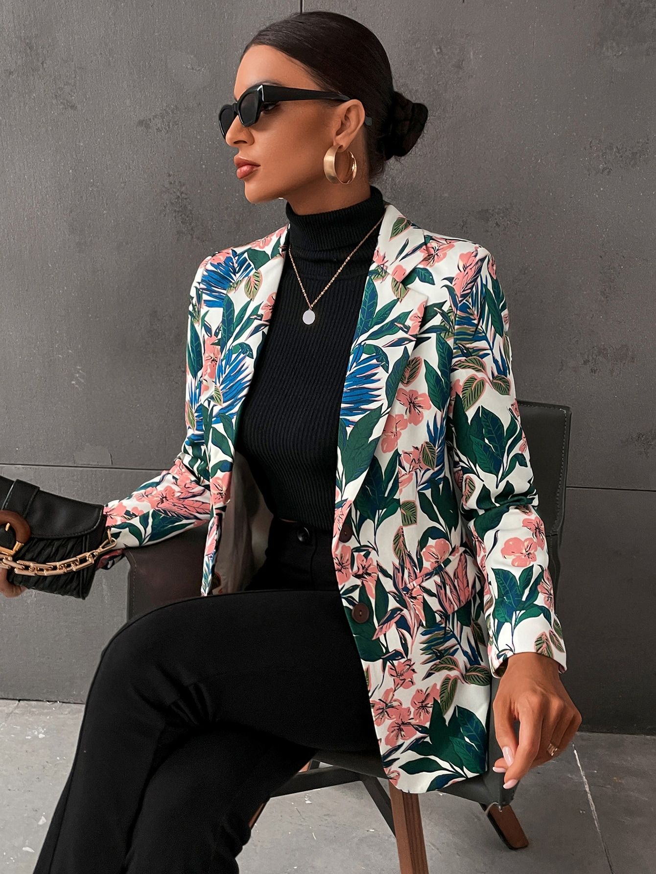 Floral Blazers: Adding a Feminine Touch to Your Formal Attire