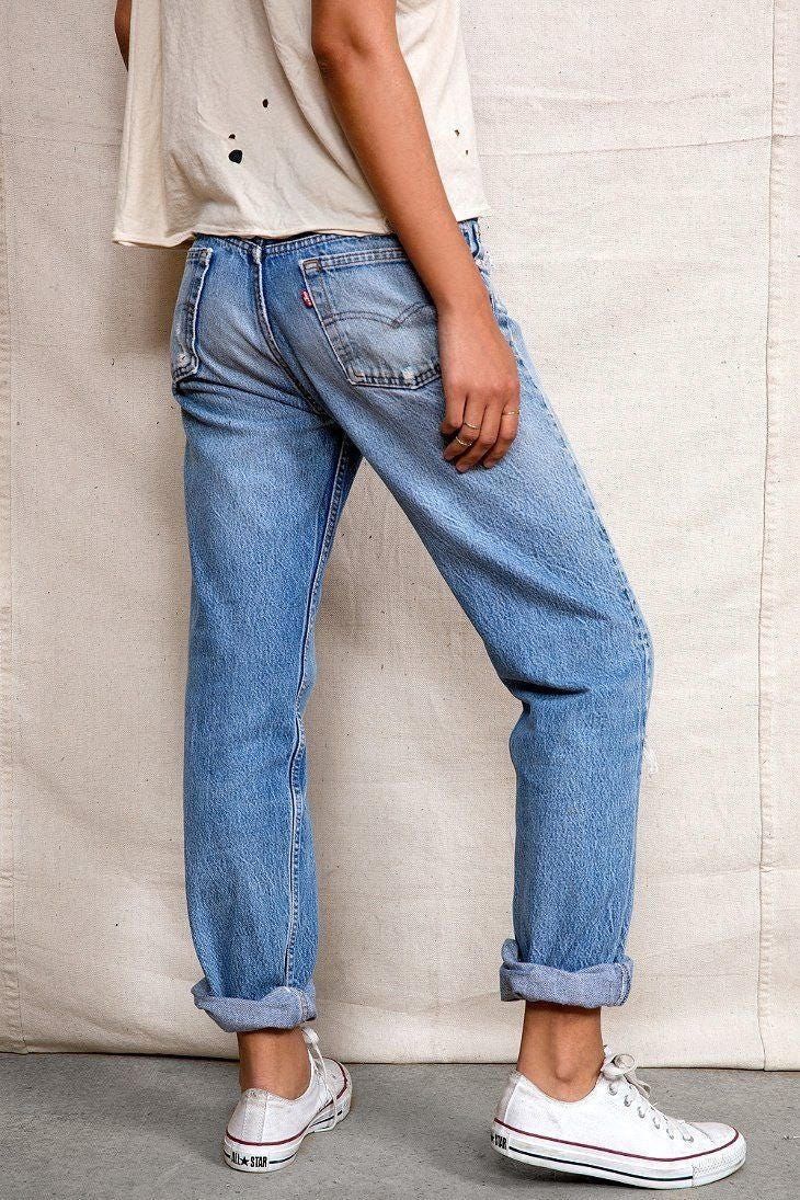 Boyfriend Jeans: Relaxed and Comfortable Denim for Effortless Style