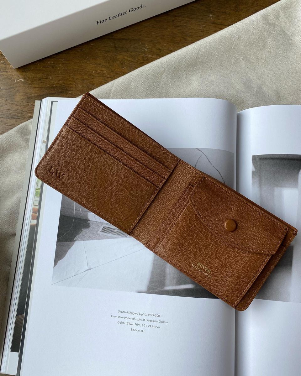Wallets For Men: Functional and Stylish Accessories for Every Man